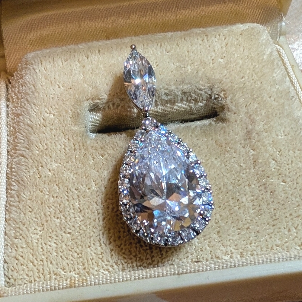 Staur 9.58cttw Earth Grown Lab Diamond Pendant - Picture 8 of 8